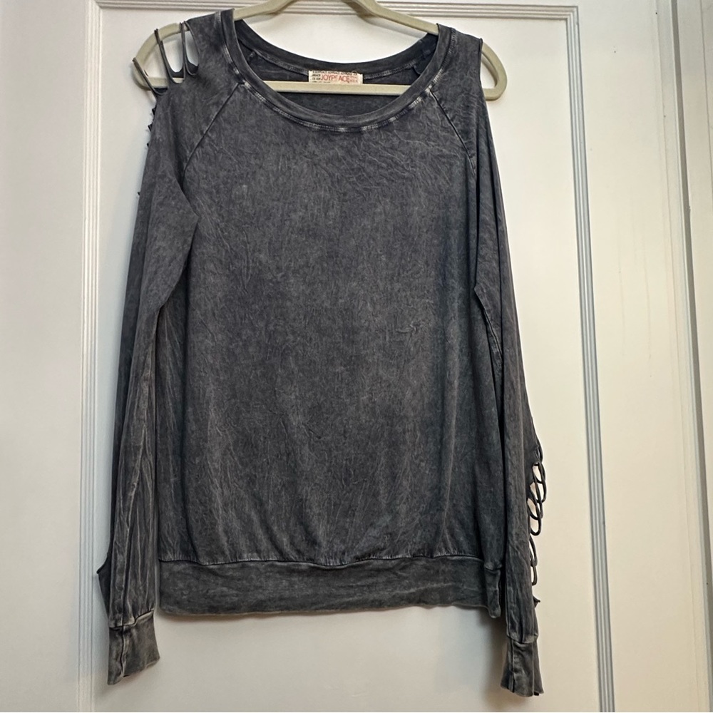 JOYPEACE acid wash top - sz S